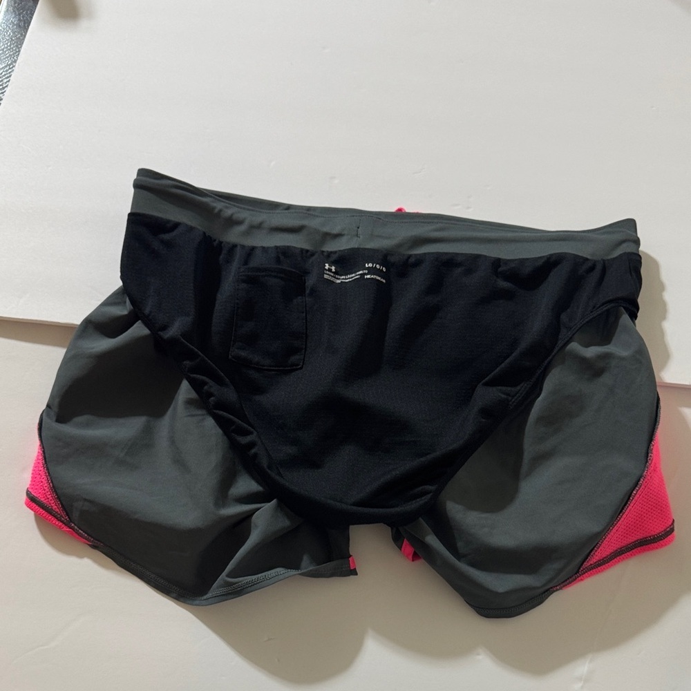 Under Armour Women's Athletic Shorts in Black and Pink - Picture 4 of 5